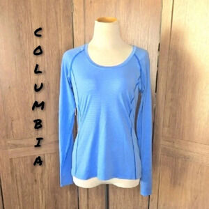 Columbia Women's Blue Long Sleeve Top pullover